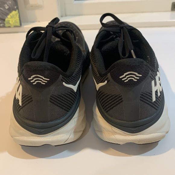 Hoka One One Clifton 9 Shoes Mens Size 11.5 2E Cushioned 1132210 BWHT - Picture 3 of 9